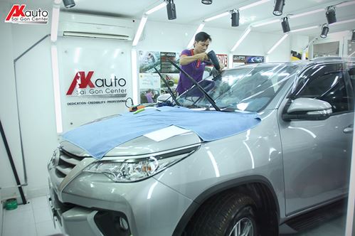 dan-phim-cach-nhiet-fortuner-2017